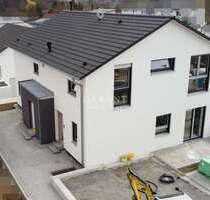 Haus zum Mieten in Sulzfeld 1.370,00 € 83 m²