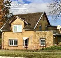Haus zum Kaufen in Erfurt 225.000,00 € 116.71 m²