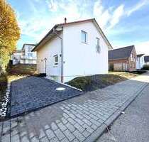 Haus zum Kaufen in Walzbachtal 479.000,00 € 131 m²