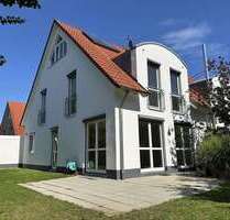Haus zum Mieten in Neusäß 1.775,00 € 132 m²