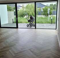 Haus zum Mieten in Rötha 2.190,00 € 165 m²