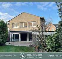 Haus zum Kaufen in Krefeld Bockum 668.000,00 € 205.91 m² - Krefeld / Bockum