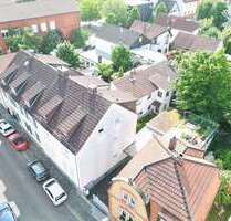 Haus zum Kaufen in Dreieich 957.000,00 € 260 m²
