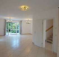 Haus zum Mieten in Wiesbaden 3.300,00 € 175 m²
