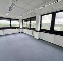 Büro in Bochum 595,00 € 98 m² - 595,00 EUR Kaltmiete, ca.  98,00 m² in Bochum (PLZ: 44805)