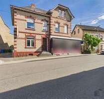Haus zum Kaufen in Neuwied Oberbieber 1.175.000,00 € 363 m² - Neuwied / Oberbieber