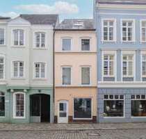 Haus zum Kaufen in Flensburg 409.000,00 € 163 m²