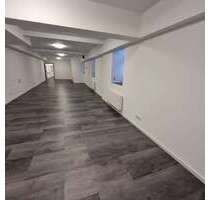 Büro in Krefeld 420,00 € 55 m² - 420,00&nbsp;EUR Kaltmiete, ca.&nbsp; 55,00&nbsp;m&sup2; in Krefeld (PLZ: 47798)