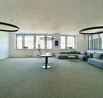 Büro in Düsseldorf 11.815,00 € 695 m²