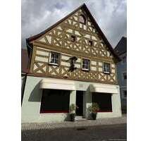 Haus zum Kaufen in Höchstadt an der Aisch 330.000,00 € 220 m²