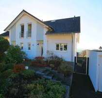 Haus zum Mieten in Siegburg 1.600,00 € 179 m²