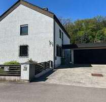 Haus zum Mieten in Lappersdorf 1.950,00 € 160 m²