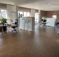 Büro in Köln 900,00 € 20 m² - 900,00 EUR Kaltmiete, ca.  20,00 m² in Köln (PLZ: 50825)