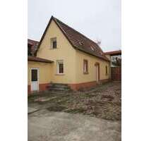 Haus zum Mieten in Dannstadt-Schauernheim 725,00 € 90 m²