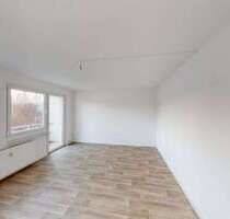 Wohnung zum Mieten in Chemnitz 365,00 € 67.05 m²