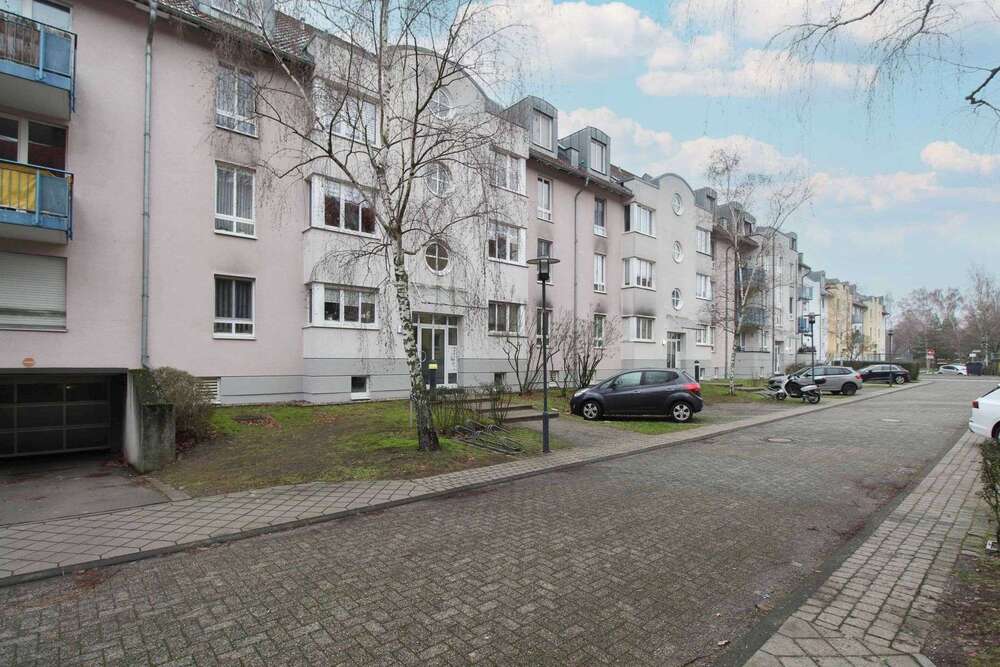 Wohnung zum Kaufen in Hennigsdorf 200.000,00 € 58.72 m²