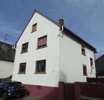 Haus zum Kaufen in Büttelborn 800.000,00 € 268 m²