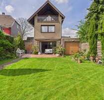 Haus zum Mieten in Mülheim an der Ruhr 2.200,00 € 155.87 m²