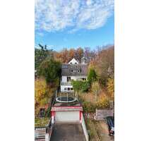 Haus zum Kaufen in Taunusstein Platte 590.000,00 € 157.76 m² - Taunusstein / Platte