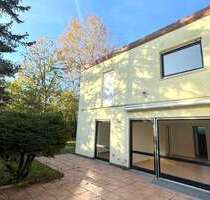 Haus zum Kaufen in Ismaning 1.390.000,00 € 200 m²