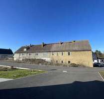 Haus zum Kaufen in Hohenmölsen 154.900,00 € 430 m²