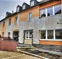 Haus zum Kaufen in Marktleuthen 190.000,00 € 320 m²