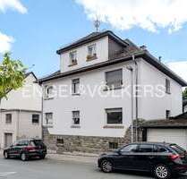 Haus zum Kaufen in Friedrichsdorf 580.000,00 € 219 m²