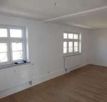 Wohnung zum Mieten in Glauchau 750,00 € 107 m²