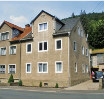 Haus zum Mieten in Leutenberg 900,00 € 167 m²