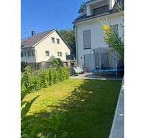 Haus zum Mieten in Wiesbaden 3.200,00 € 160 m²