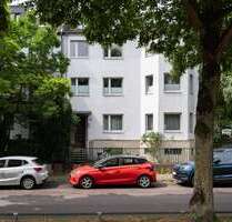 Haus zum Kaufen in Düsseldorf 1.800.000,00 € 551 m²