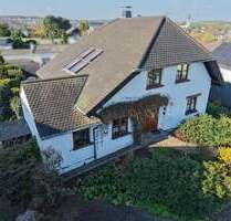 Haus zum Kaufen in Kastellaun 325.000,00 € 127.98 m²
