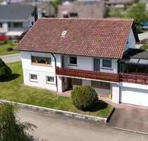 Haus zum Kaufen in Bösingen 297.000,00 € 140 m²