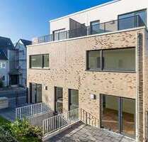 Haus zum Mieten in Köln 2.442,00 € 132 m²