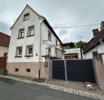 Haus zum Kaufen in Landau-Godramstein 380.000,00 € 150 m²