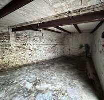 Halle in Düsseldorf 250,00 € 28 m²