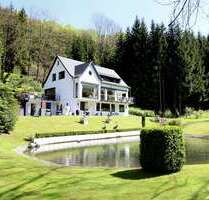 Haus zum Kaufen in Schmallenberg 690.000,00 € 333 m²