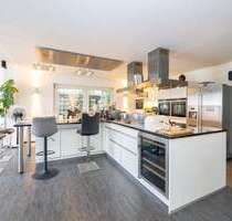 Haus zum Kaufen in Neustadt bei Coburg 550.000,00 € 295 m²