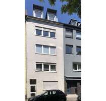 Haus zum Kaufen in Krefeld 549.000,00 € 318 m²