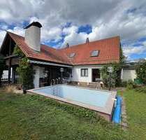 Haus zum Kaufen in Regensburg Schwabelweis 720.000,00 € 246 m² - Regensburg / Schwabelweis