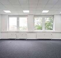 Büro in Krefeld 650,00 € 60.71 m²
