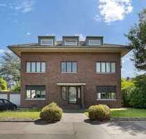 Haus zum Kaufen in Köln 2.499.000,00 € 258 m²