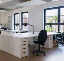 Büro in Hamburg 330,00 € 8 m² - 330,00 EUR Kaltmiete, ca.  8,00 m² in Hamburg (PLZ: 22761)