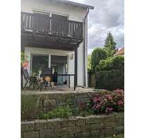 Haus zum Mieten in Frankfurt am Main OT Nieder-Erlenbach 2.200,00 € 145 m²