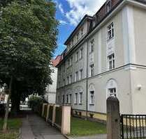 Wohnung zum Kaufen in Zwickau 120.000,00 € 104.04 m²