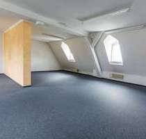 Büro in Rüsselsheim 2.700,00 € 270 m²