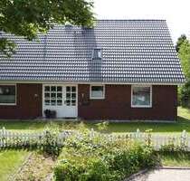 Haus zum Kaufen in Husum 398.000,00 € 174 m²
