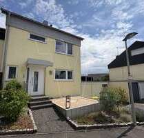 Haus zum Kaufen in Oppenweiler 395.000,00 € 107.58 m²