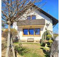 Haus zum Kaufen in Herxheim am Berg 550.000,00 € 210 m²