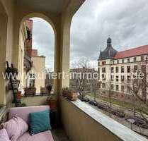 Wohnung zum Kaufen in Halle 640.000,00 € 193.26 m²